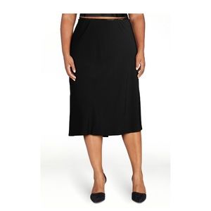 Terra & Sky Women Plus Size Solid Black Slip Skirt